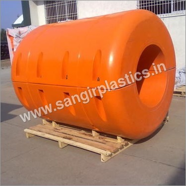 ड्रेज पाइपलाइन तैरती है