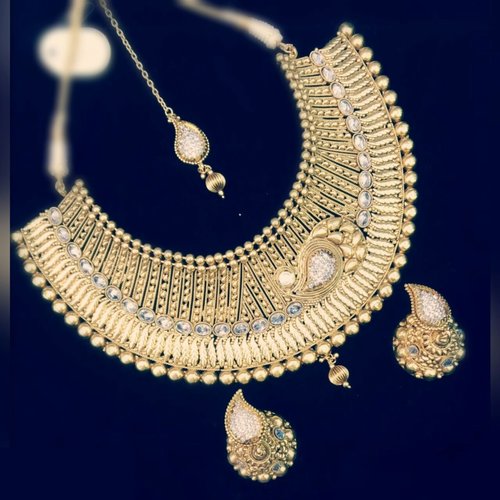 सादा सोने का सेमी ब्राइडल