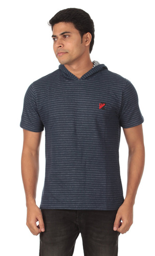 धारीदार हूडेड पोलो टी-शर्ट
