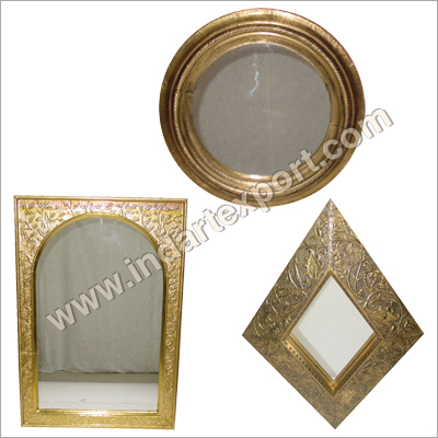 धातु की शीट वाले दर्पण