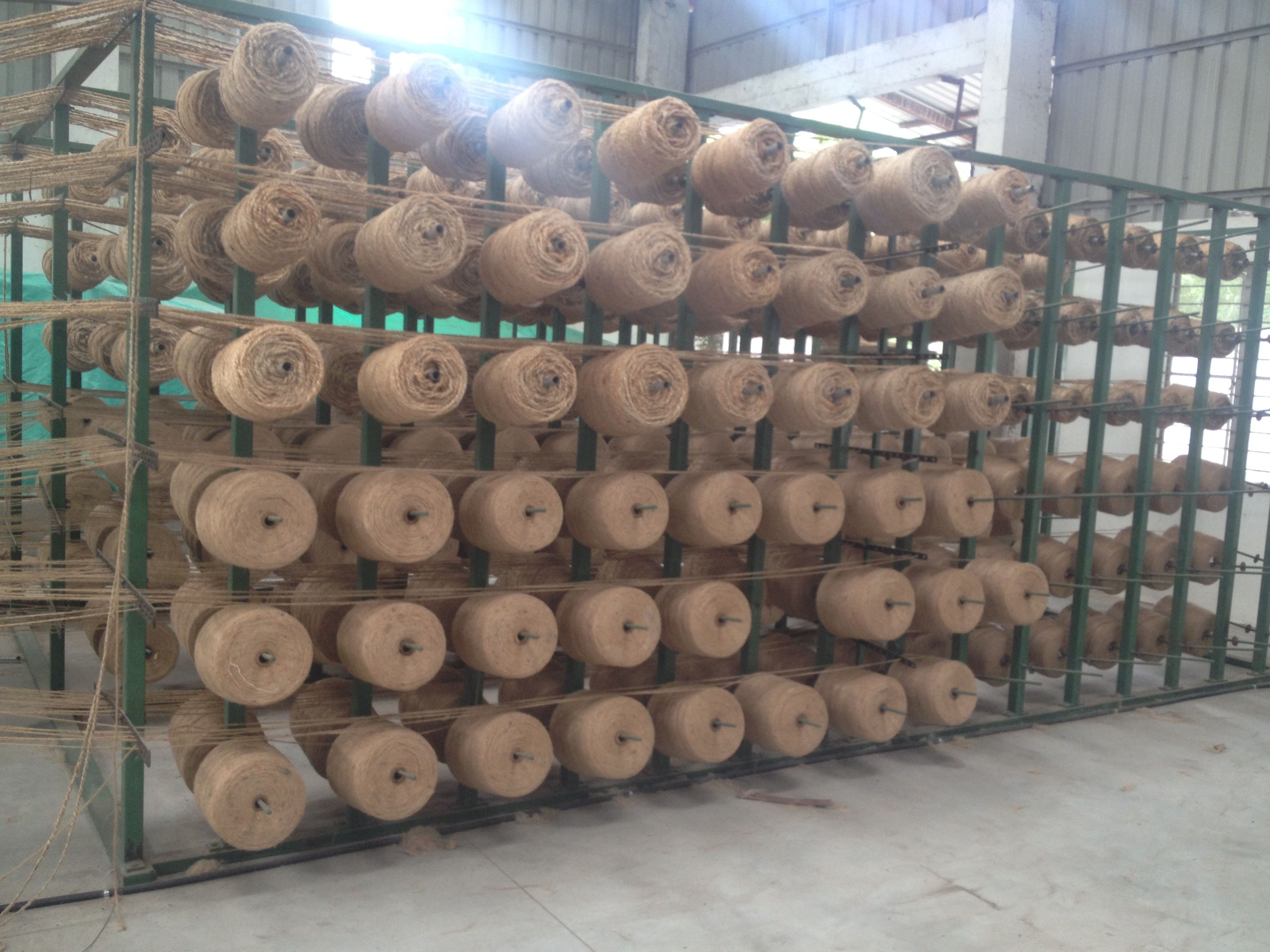 Coir Loom - Material: Steel
