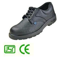 Black Vaultex Pro Safety Shoes Isi Ce Approved