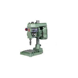 गियर पिच प्रकार ऑटो टैपिंग मशीन