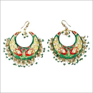 फैंसी इयररिंग्स