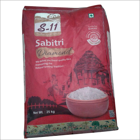 शुद्ध सफेद कच्चा चावल