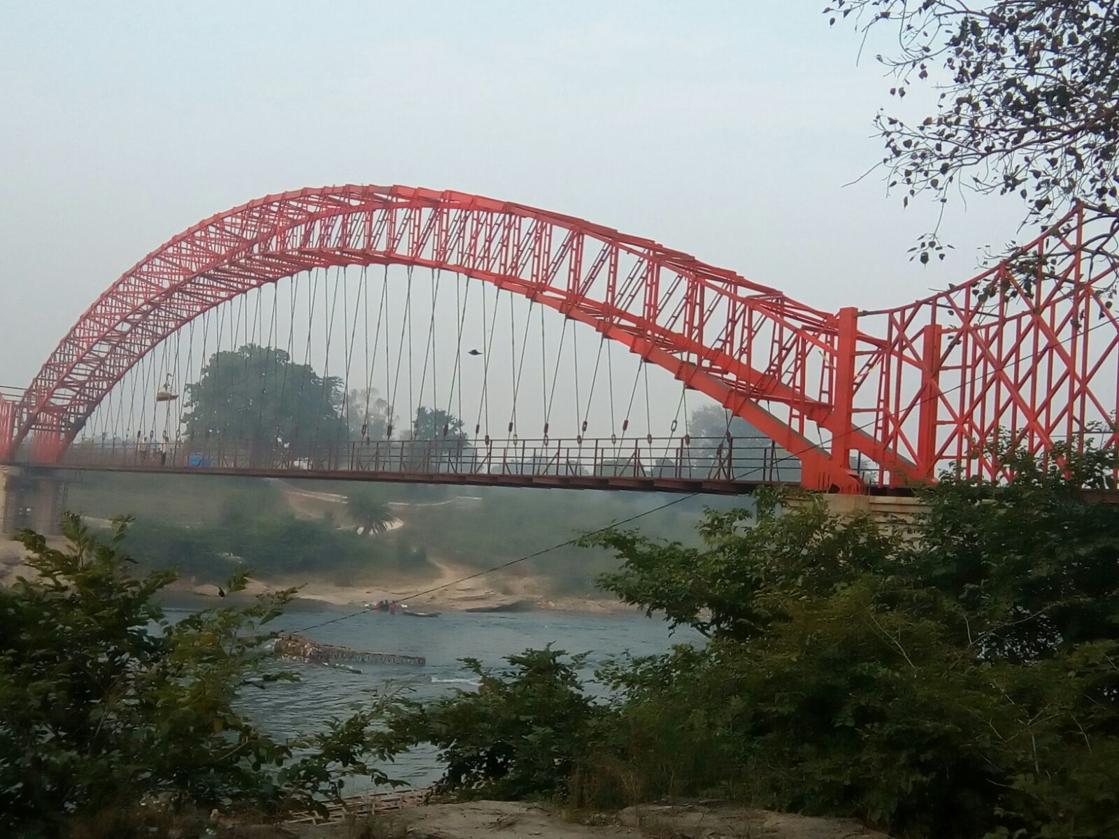 Steel Structural Bridges - Mild Steel, 10-100m Span, Corrosion Resistant Coating, Load Capacity Up To 250 Tons
