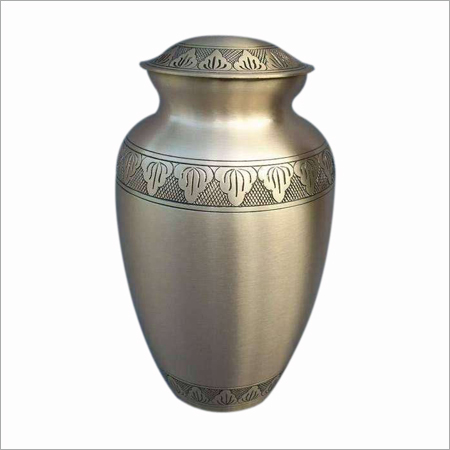 धातु के कलश
