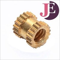 ब्रास नर्लिंग इंसर्ट्स