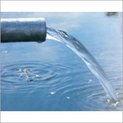 डिस्टिल्ड वाटर सप्लाई सेवा