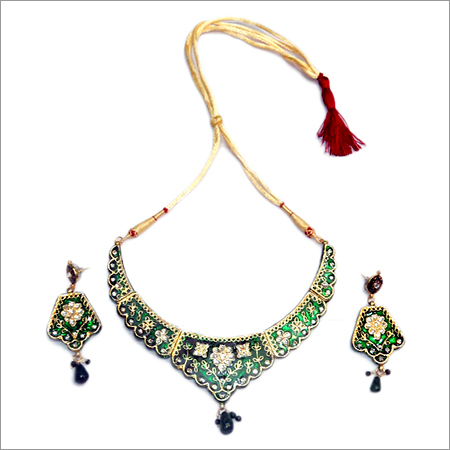 कृत्रिम हार सेट