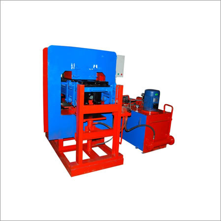 Fly Ash Brick Making Machine - Color: Red And Blue