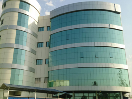 एसीपी ग्लास ग्लेज़िंग