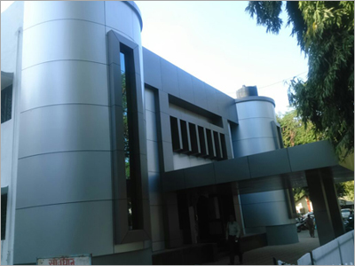 एल्यूमिनियम कंपोजिट पैनल कार्य