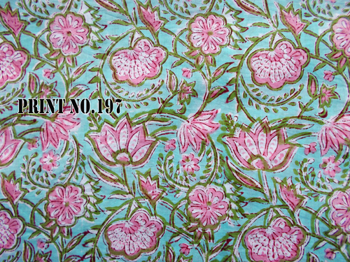 5 यार्ड हैंड ब्लॉक प्रिंट 100% कॉटन फैब्रिक लाइट ग्रीन बेस्ड ऑरेंज फ्लोरल जाल डिजाइन