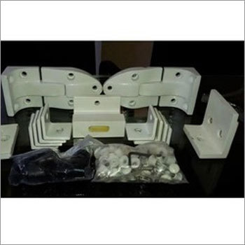 स्क्वाश कोर्ट ग्लास फ़िटिंग