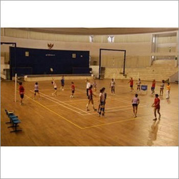 वालिबॉल कोर्ट की लकड़ी की फर्श