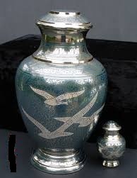 ब्रास श्मशान गोइंग होम कलश