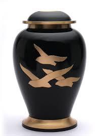 ब्रास श्मशान गोइंग होम कलश