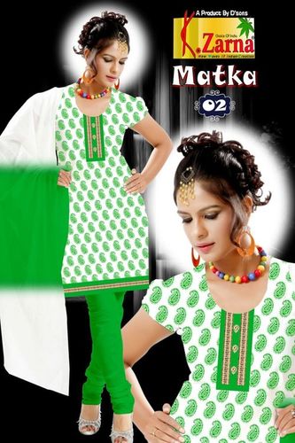 हरा और सफ़ेद कॉटन प्रिंट वाला सलवार सूट