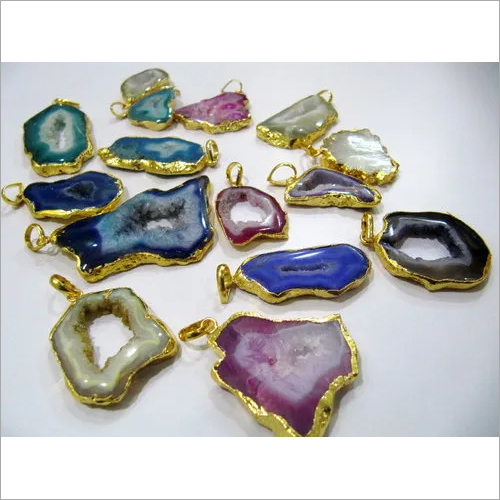 अगेट पेंडेंट