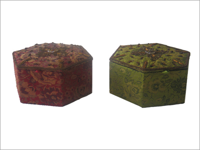 आभूषण केस और बक्से