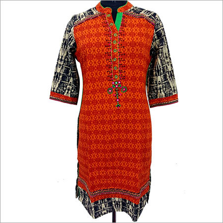 कॉटन डिज़ाइनर कुर्तियाँ