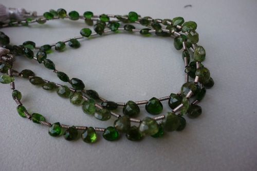 हार्ट कट क्राउन टूमलाइन फेसेटेड ब्रियोलेटर्स