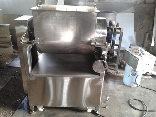 Manual Kneading Machine