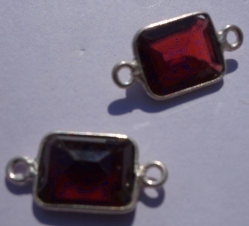 स्क्वायर नेचुरल गार्नेट कट स्टोन