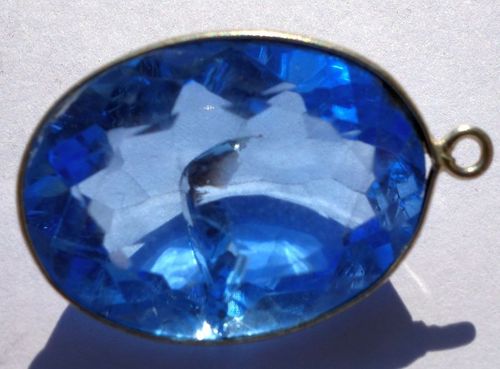 ओवल नेचुरल डार्क बीटी