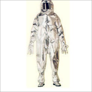 Aluminised Fire Proximity Suits - High-Temperature Resistance, Lightweight Design for Enhanced Mobility and Safety
