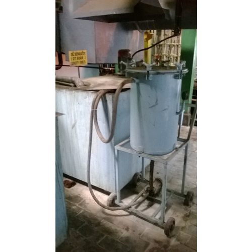 OIL RETENTION UNIT AT SOAK CLEANER - Zinc Electroplating Equipment, 240 Volt Usage for Industry | Efficient Oil Retention and Cleaning Solutions