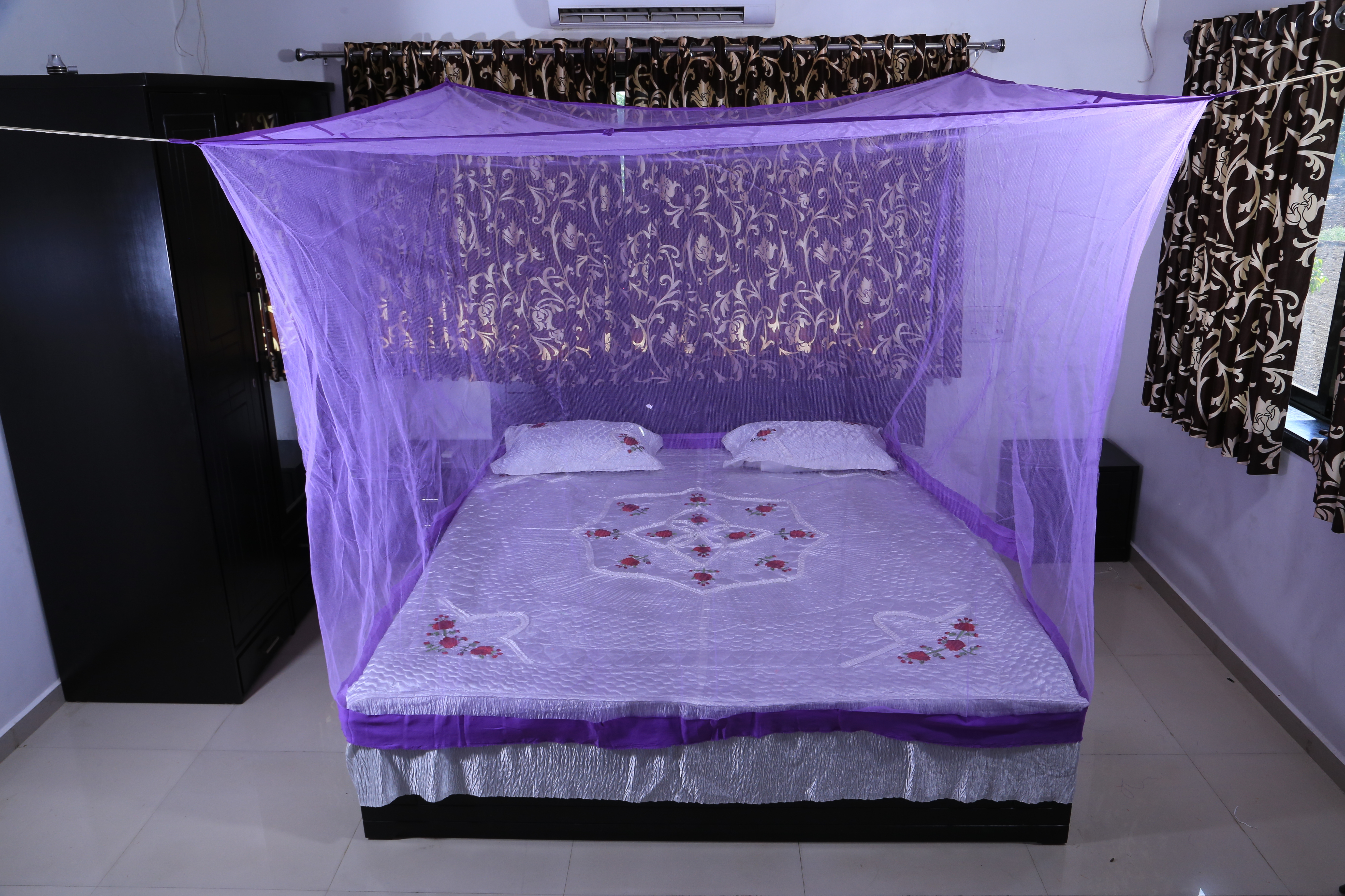 50 Mtr Square Mosquito Net