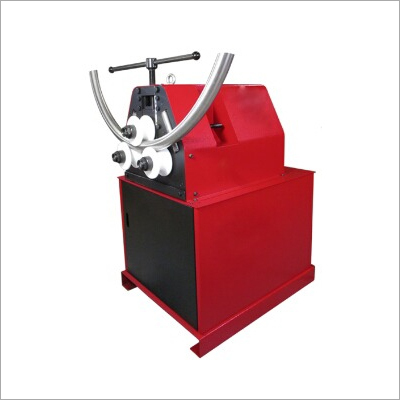 एंगल बेंडिंग मशीन