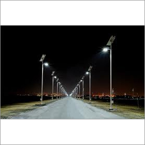 सौर स्ट्रीट लाइट