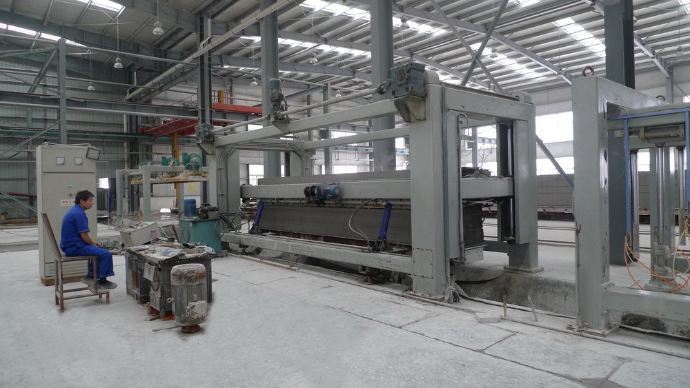 Aac Plants - Fly Ash Material, 75-500 Cubic Meter Capacity, Multicolor | Automatic Operation, Power Efficient, Rugged Design, Excellent Performance