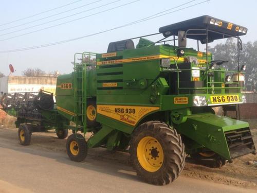 HARVESTER COMBINE