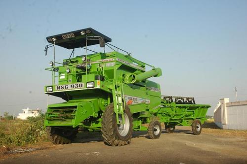 HARVESTER COMBINE