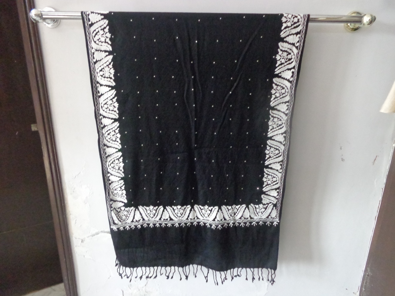 Wool Embroidery Stole