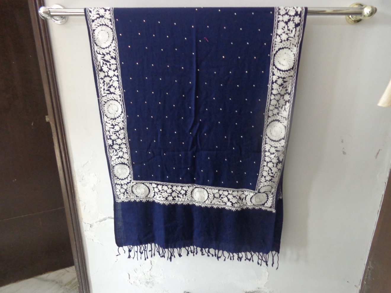 Wool Embroidery Stole