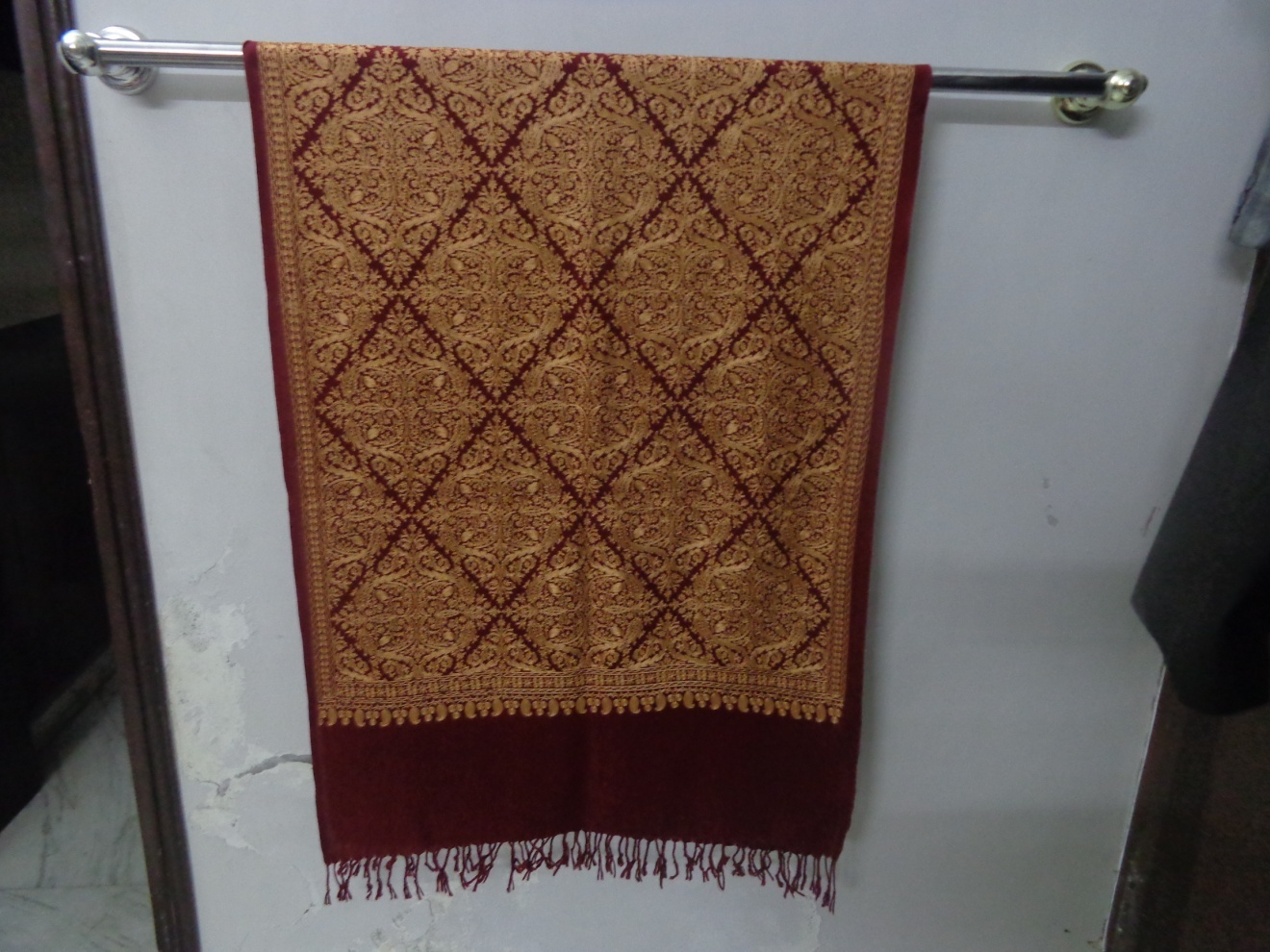 Wool Embroidery Stole