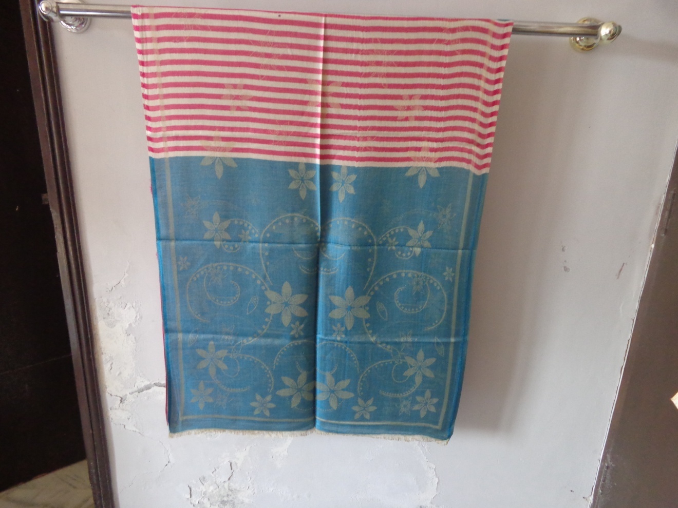 Woven Stole Assorted Design