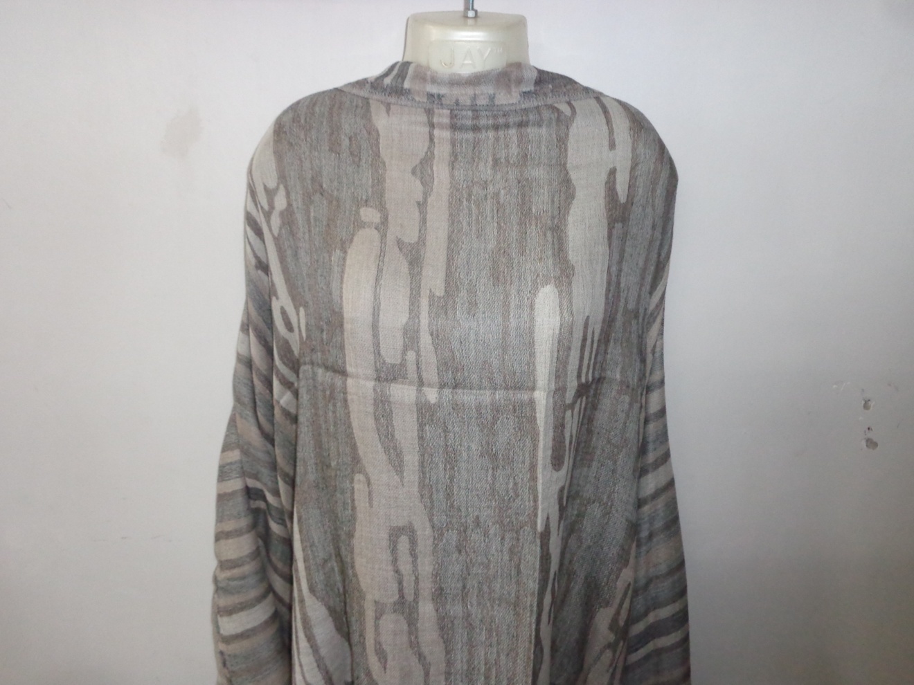 Fine Wool Stole