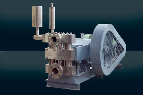 High Pressure Triplex Pump Usage: Oil Well