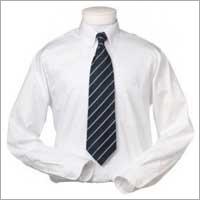 स्कूल शर्ट