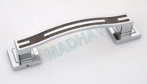 वेंगी हैवी डोर हैंडल