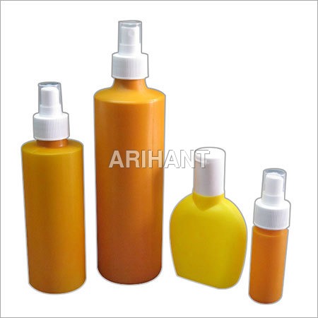 रंगीन प्लास्टिक की बोतलें