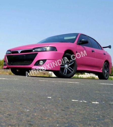 सभी कारों के लिए कार रैपिंग