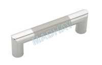 किचन कैबिनेट हैंडल सेट करें