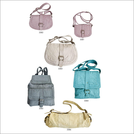 महिलाओं के डिज़ाइनर हैंडबैग्स